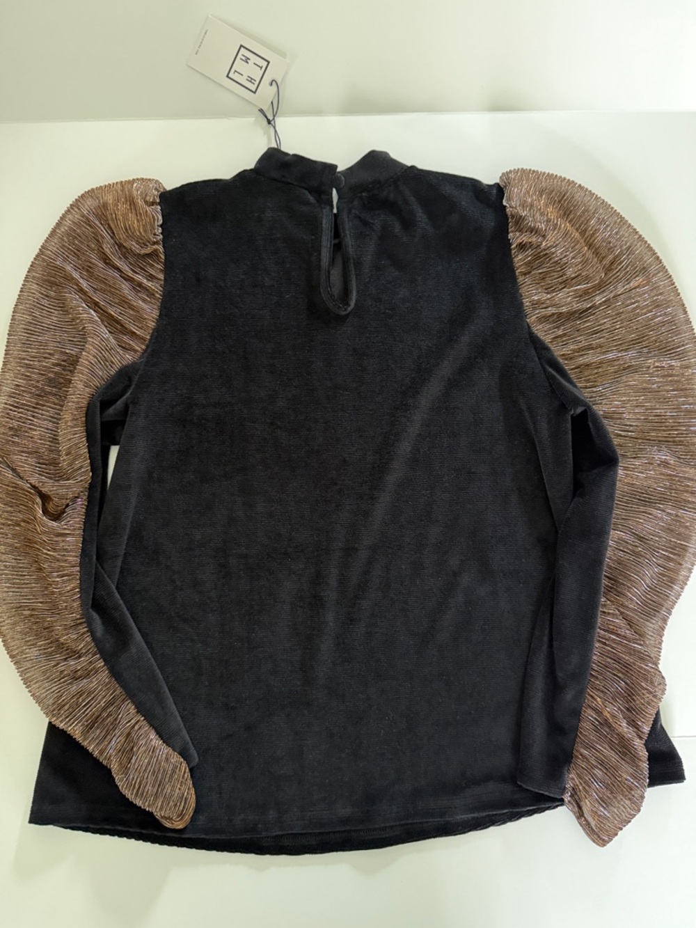 THML Black Top with Metallic Bronze Pleated Puff Sleeves - Picture 2 of 4